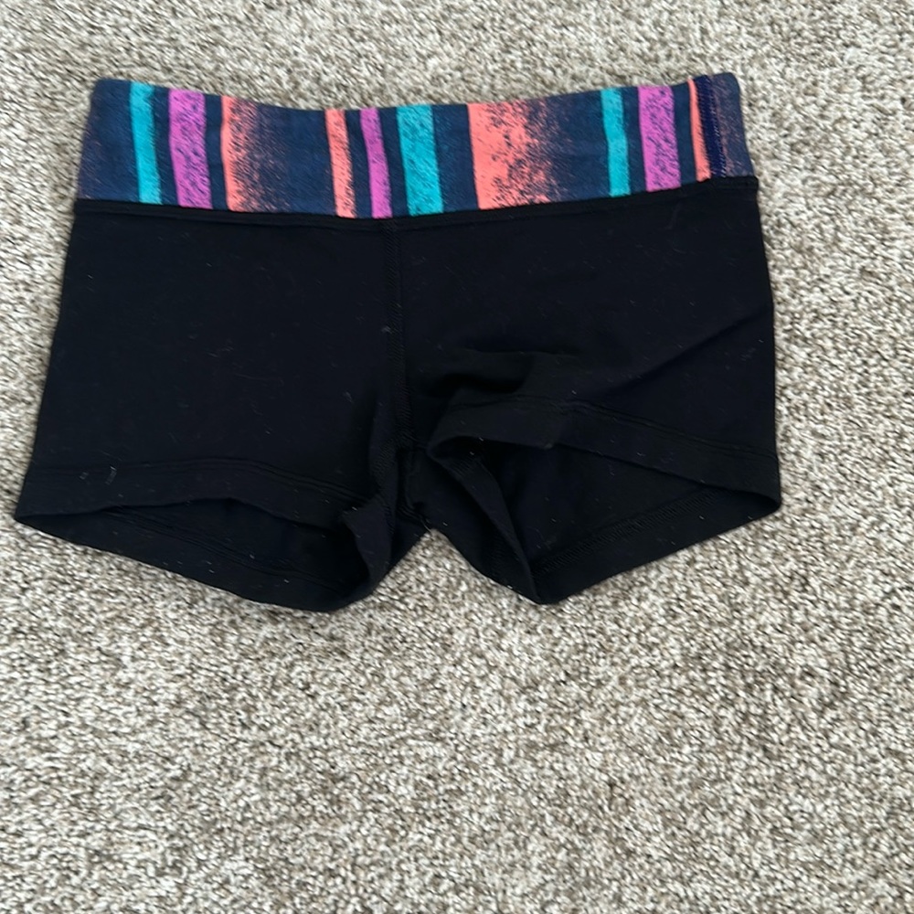 ivivva shorts in size 8